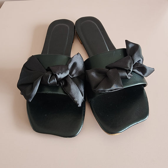 Ribbons Slippers [BLACK]