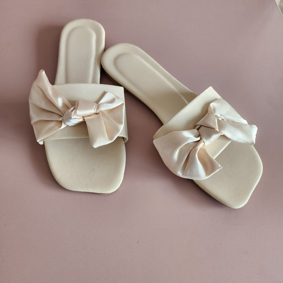 Ribbons Slippers [WHITE]