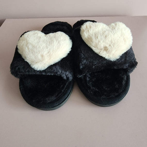 Fluffy Heart Slippers [ROSE/BLACK]