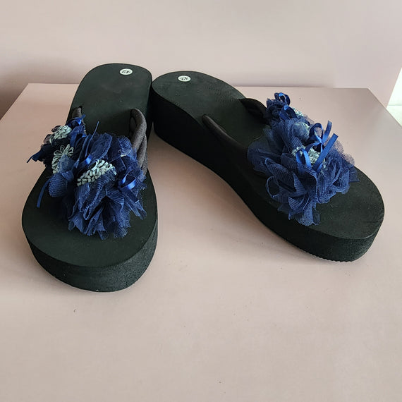 Spring Bloom High Slippers [BLACK/ BLUE FLOWER]