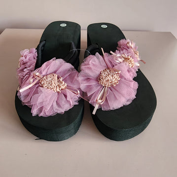 Spring Bloom High Slippers [BLACK/ PINK FLOWER]