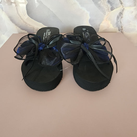 Max Ribbons High Slippers [Black/Blue Ribbon]