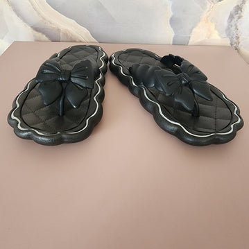 Zigzag Ribbon Toe Slippers [BLACK]